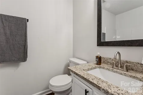1620 Arlyn Circle Charlotte NC 28213