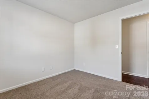 1620 Arlyn Circle Charlotte NC 28213
