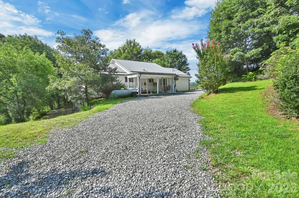 553 Morgan Branch Road Marshall NC 28753