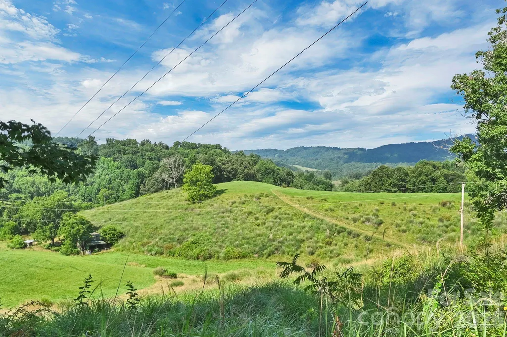 553 Morgan Branch Road Marshall NC 28753
