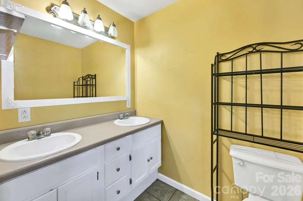 553 Morgan Branch Road Marshall NC 28753