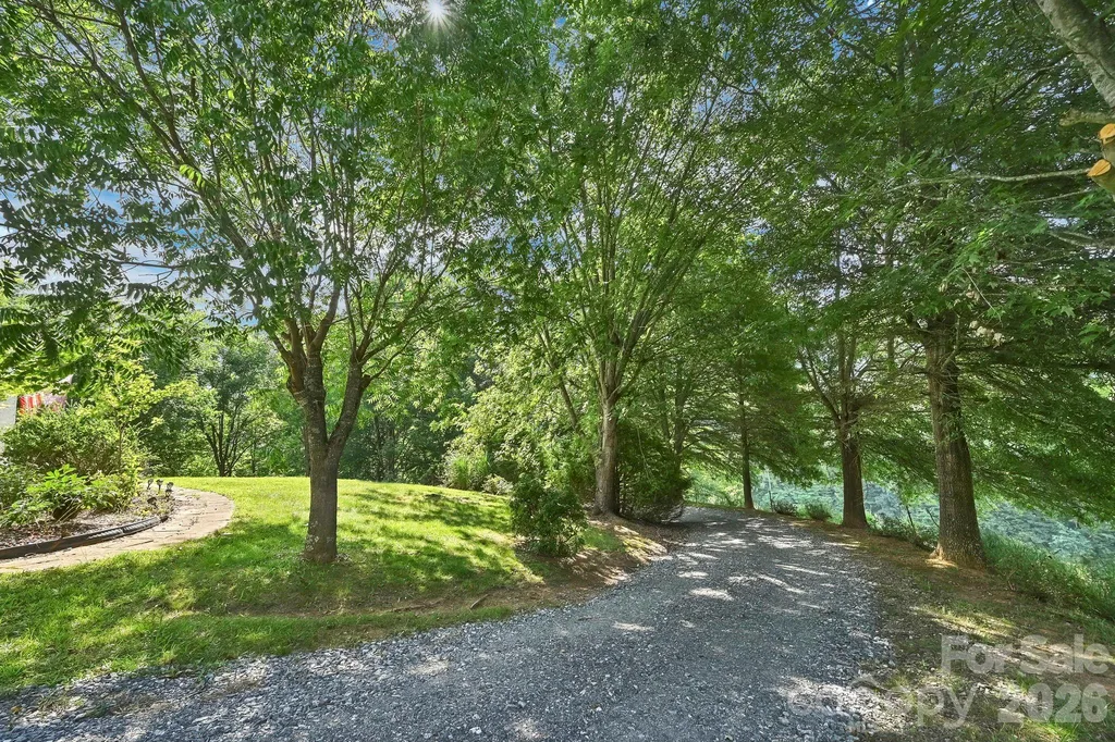 553 Morgan Branch Road Marshall NC 28753