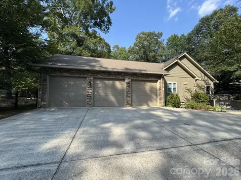 100 Hannah Drive Mill Spring NC 28756