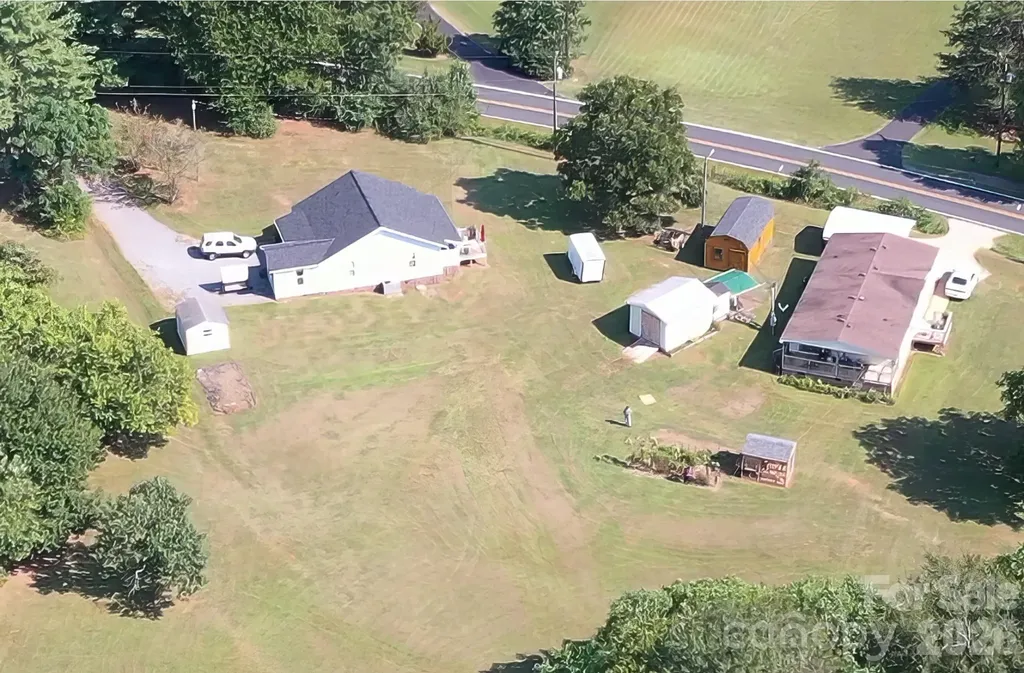 725 & 727 Ed Hamrick Road Shelby NC 28150