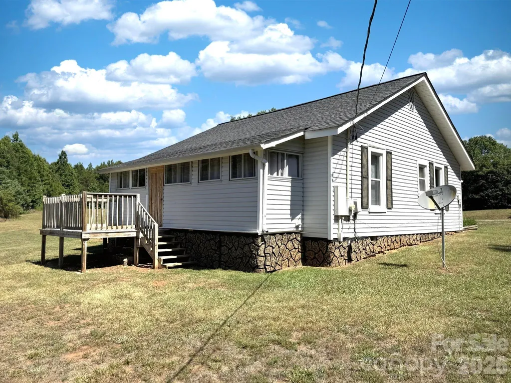 725 & 727 Ed Hamrick Road Shelby NC 28150