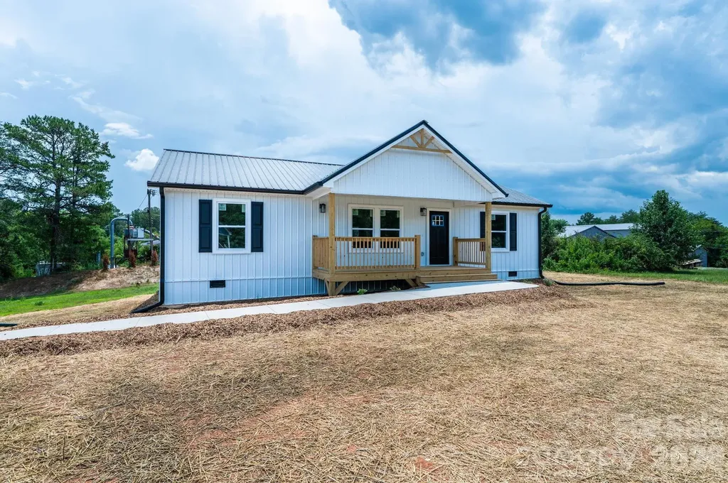 2059 Bailey Drive Hickory NC 28601