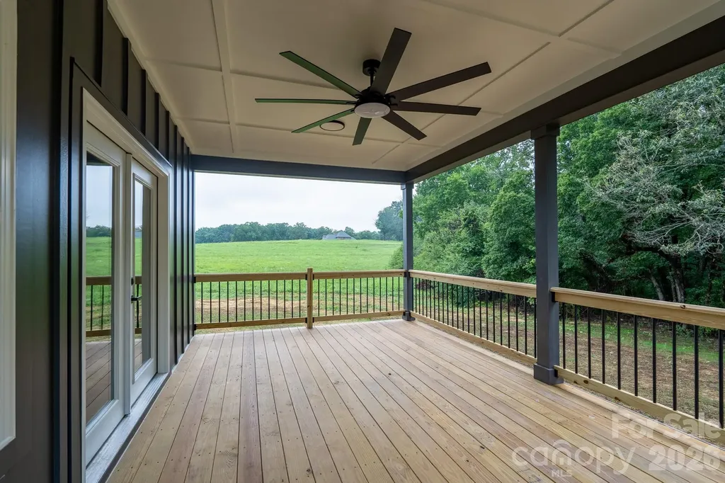 1007 Harrogate Drive Bessemer City NC 28016