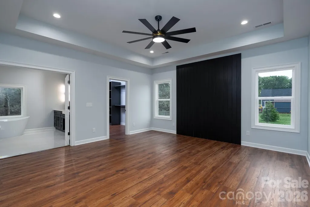 1007 Harrogate Drive Bessemer City NC 28016