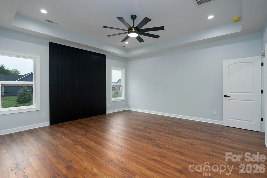 1007 Harrogate Drive Bessemer City NC 28016