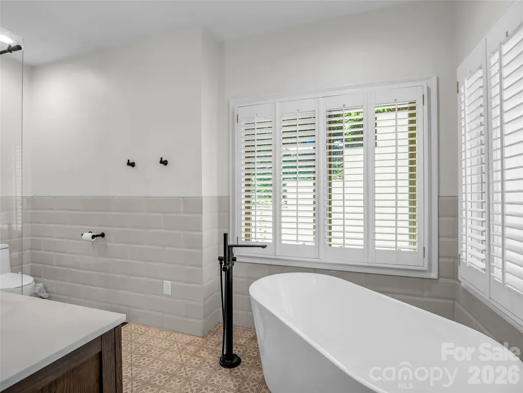 454 Cutaway Road Lake Lure NC 28746