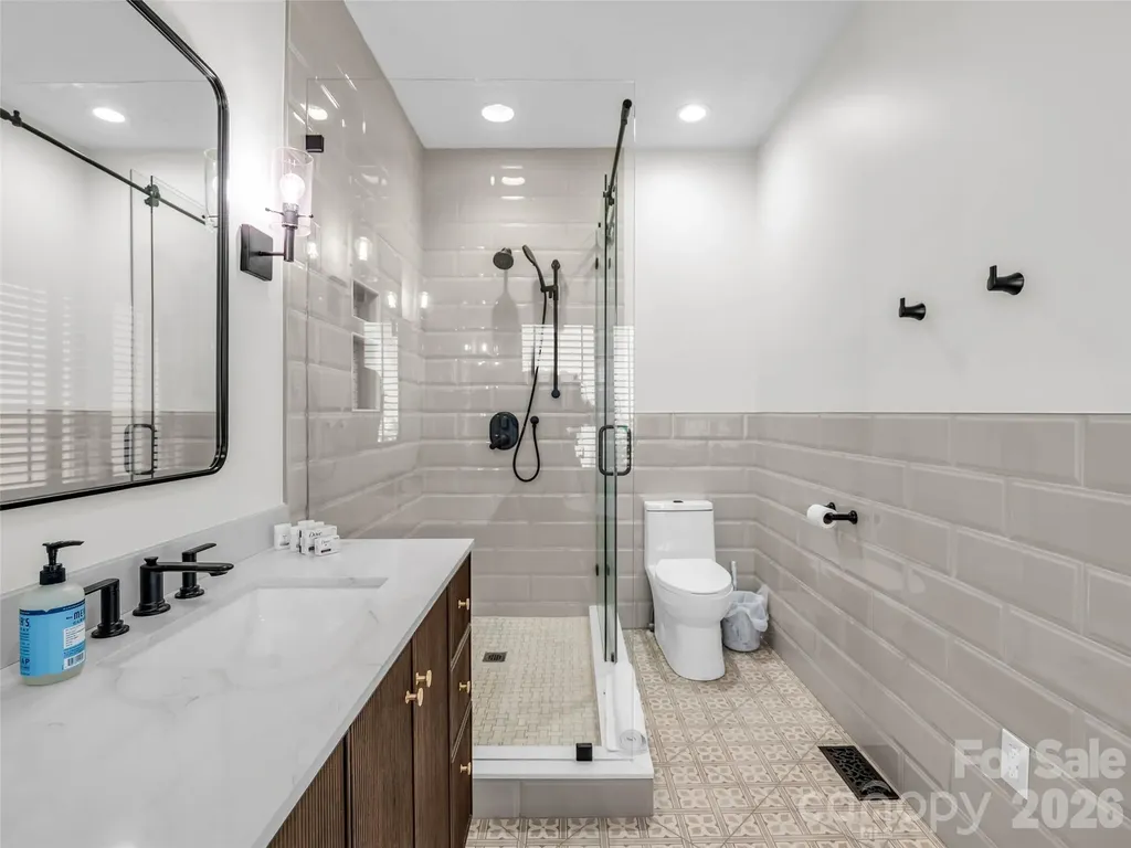 454 Cutaway Road Lake Lure NC 28746