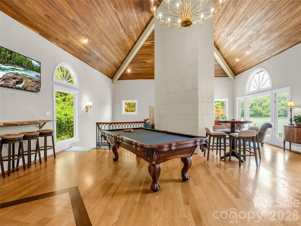 454 Cutaway Road Lake Lure NC 28746
