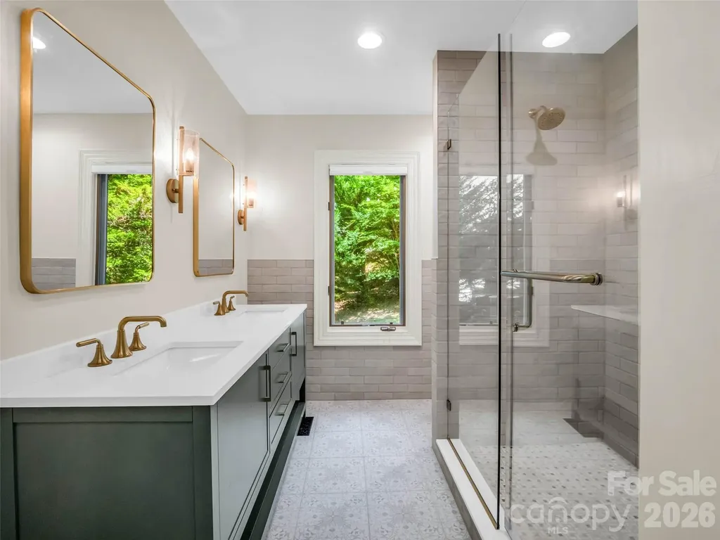 454 Cutaway Road Lake Lure NC 28746