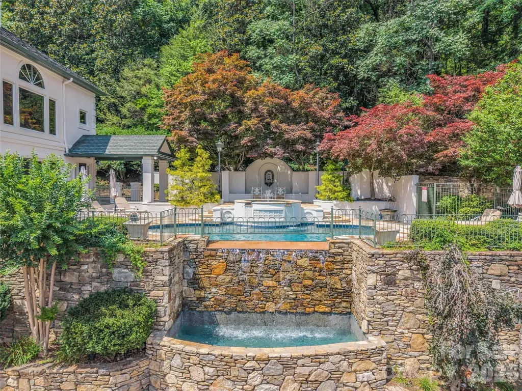 454 Cutaway Road Lake Lure NC 28746