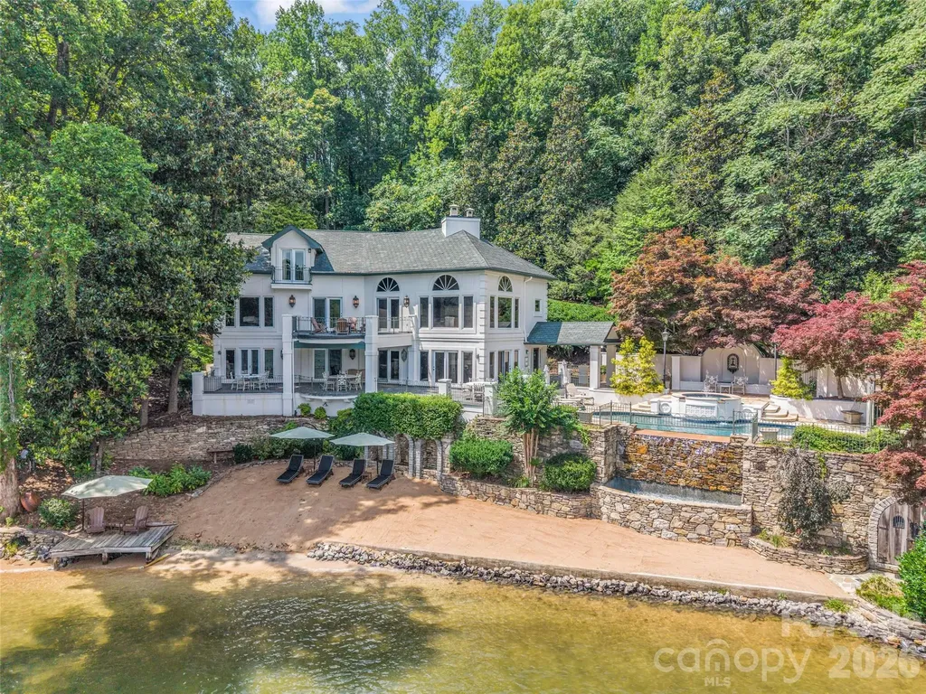454 Cutaway Road Lake Lure NC 28746