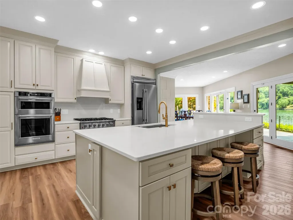 454 Cutaway Road Lake Lure NC 28746