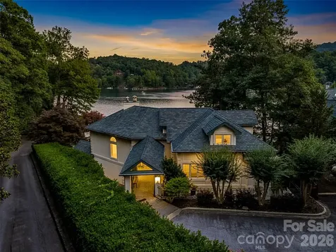 454 Cutaway Road Lake Lure NC 28746