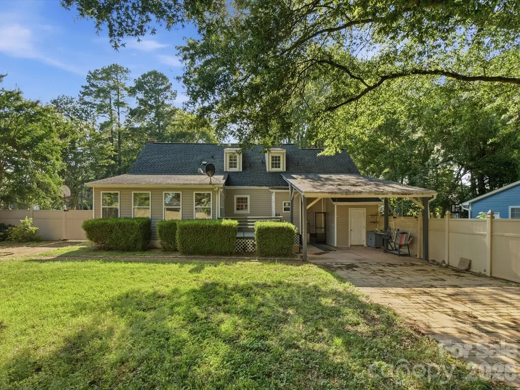 6737 Harrison Road Charlotte NC 28270