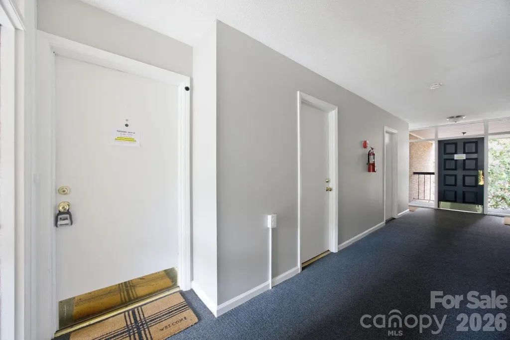 4735 Hedgemore Drive Charlotte NC 28209