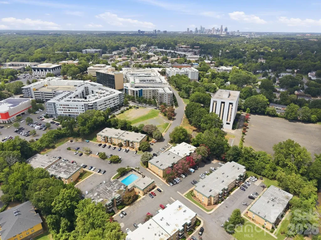 4735 Hedgemore Drive Charlotte NC 28209