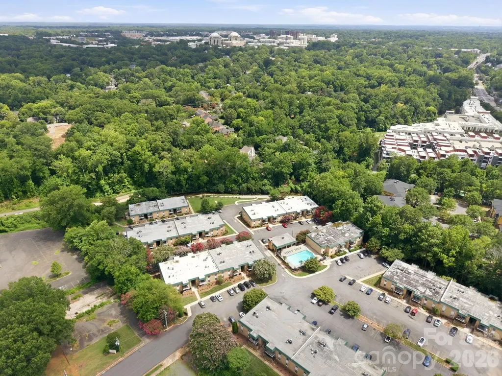 4735 Hedgemore Drive Charlotte NC 28209