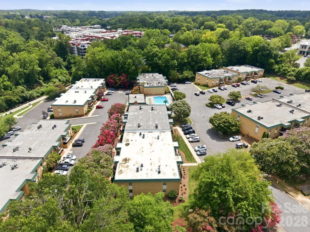 4735 Hedgemore Drive Charlotte NC 28209