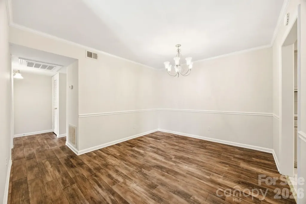 4735 Hedgemore Drive Charlotte NC 28209