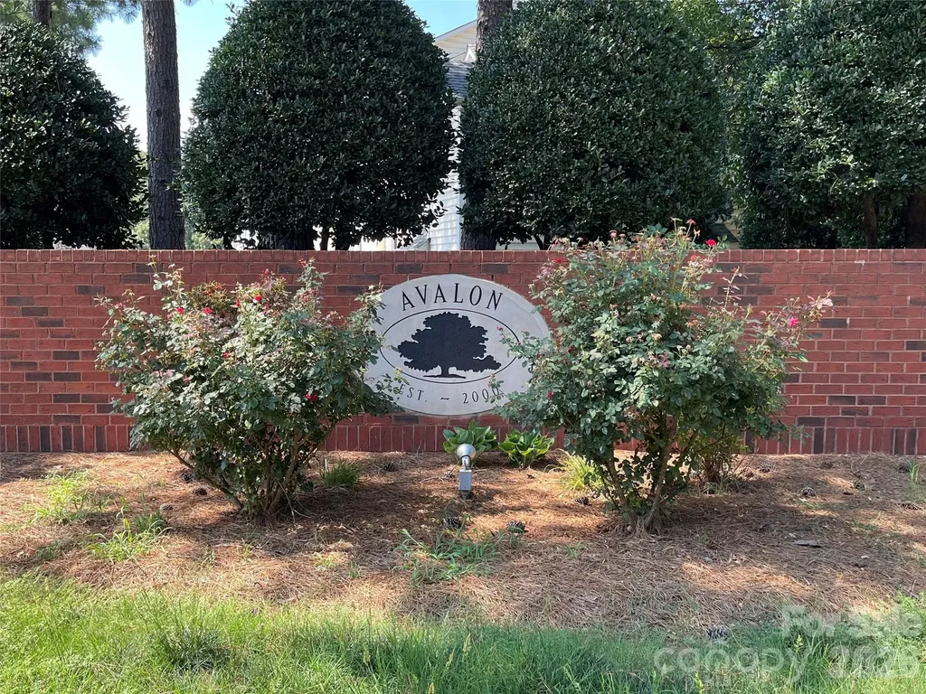 6320 Royal Celadon Way Charlotte NC 28269
