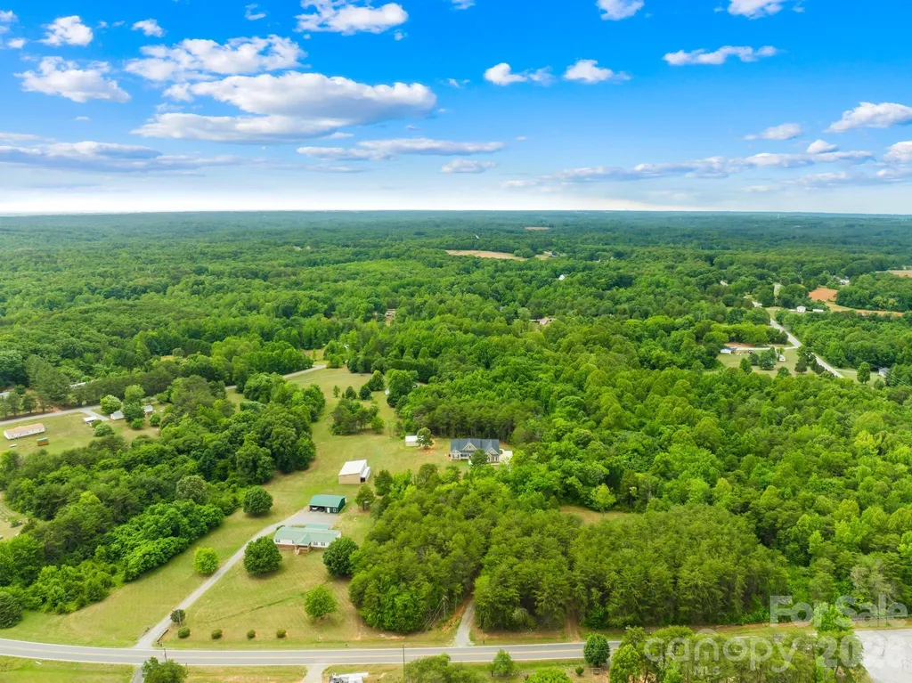 4669 Grooms Road Reidsville NC 27320
