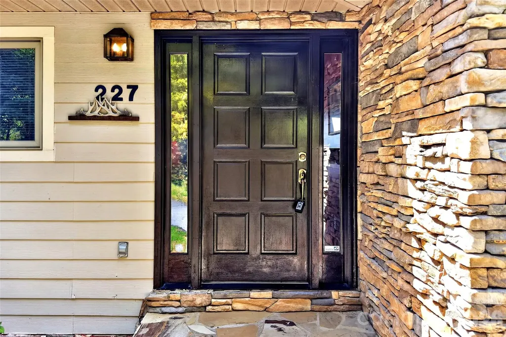 227 Sidney Lanier Drive Lake Lure NC 28746