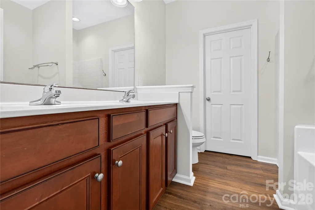 4711 Craigmoss Lane Charlotte NC 28278