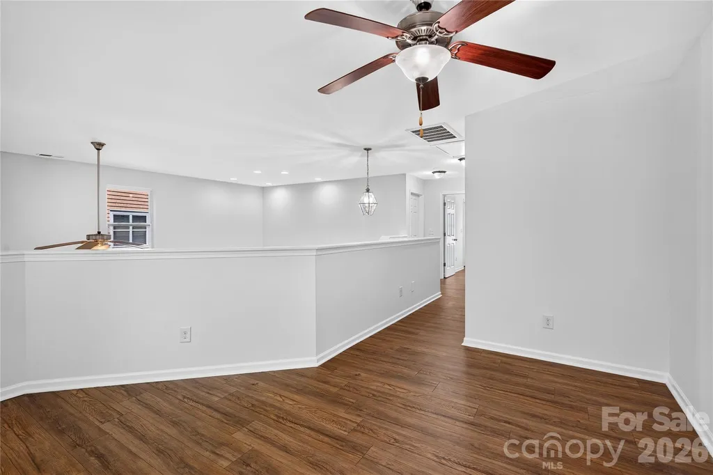 4711 Craigmoss Lane Charlotte NC 28278