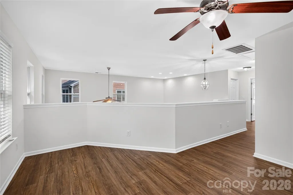 4711 Craigmoss Lane Charlotte NC 28278