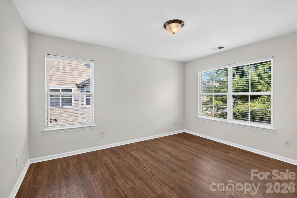 4711 Craigmoss Lane Charlotte NC 28278