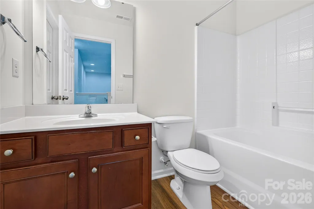 4711 Craigmoss Lane Charlotte NC 28278