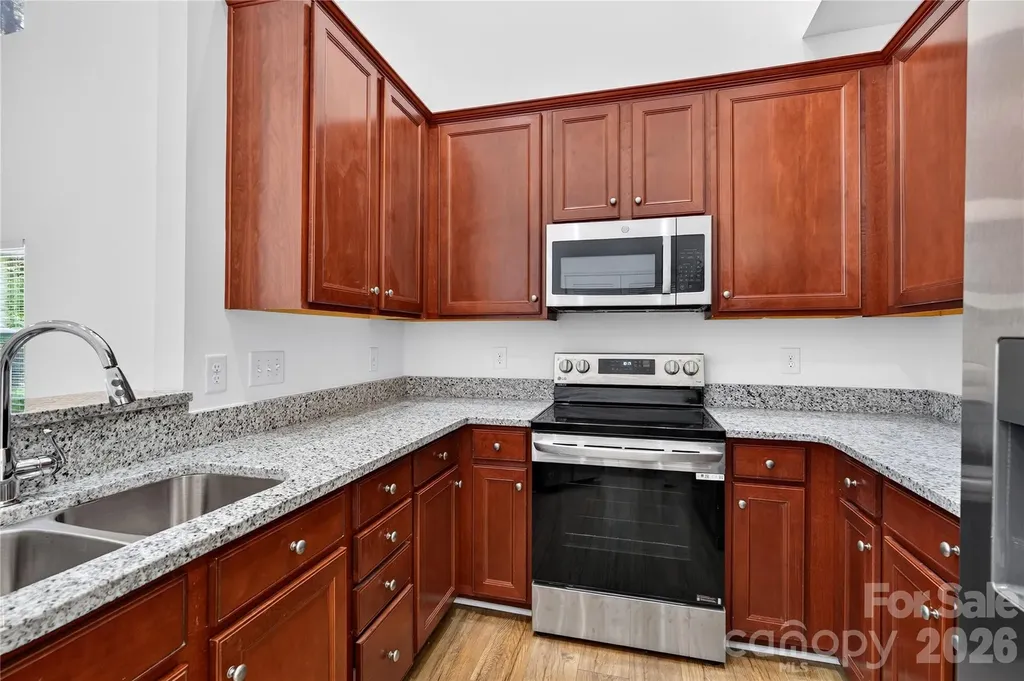 4711 Craigmoss Lane Charlotte NC 28278