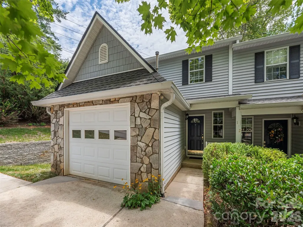 1 Willoughby Run Drive Asheville NC 28803