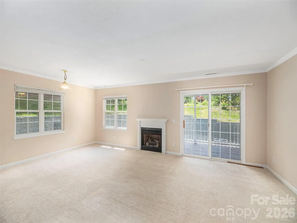 1 Willoughby Run Drive Asheville NC 28803