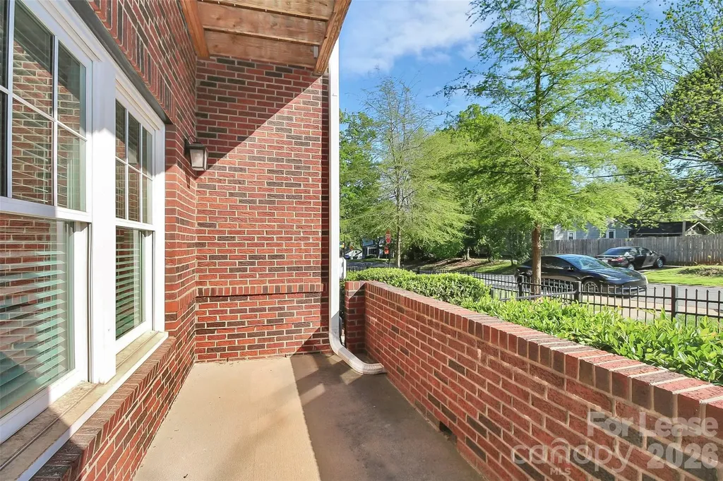 1420 W 4th Street Charlotte NC 28208