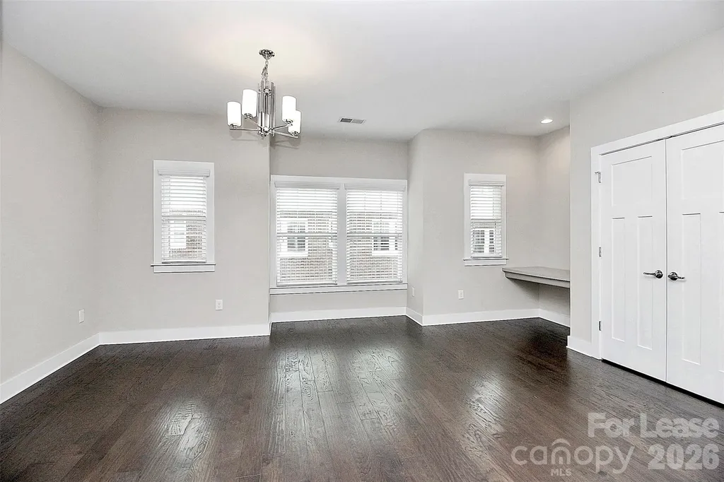 1420 W 4th Street Charlotte NC 28208