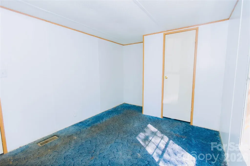 1341 Freedom Lane Newton NC 28658