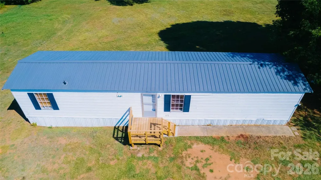 1341 Freedom Lane Newton NC 28658