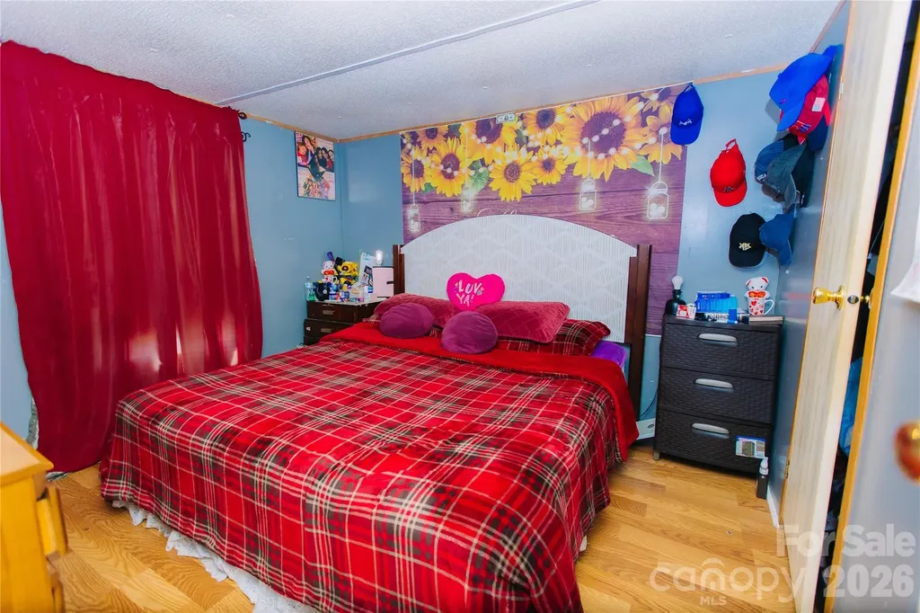 1341 Freedom Lane Newton NC 28658