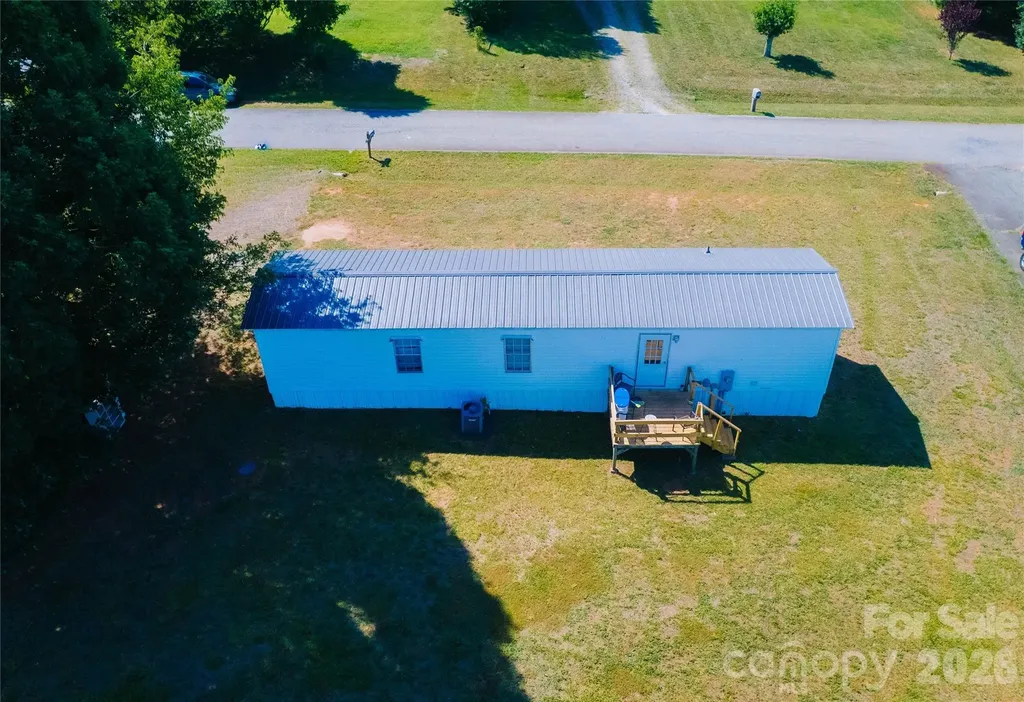 1341 Freedom Lane Newton NC 28658