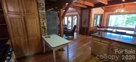 165 Winding Trail Burnsville NC 28714