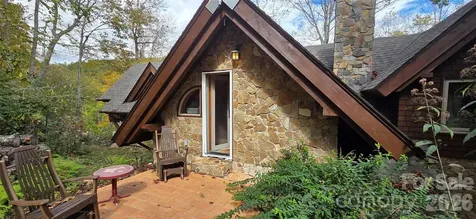 165 Winding Trail Burnsville NC 28714
