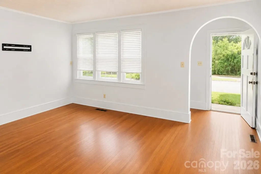 2337 W Nc 10 Highway Newton NC 28658