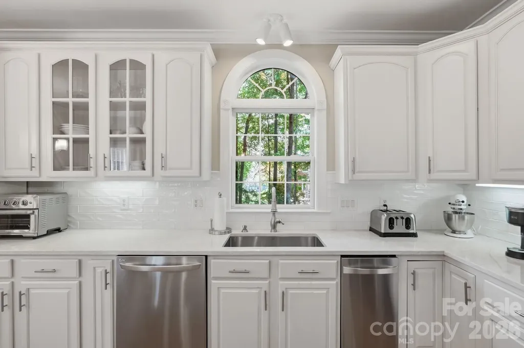 5210 Addington Court Charlotte NC 28277