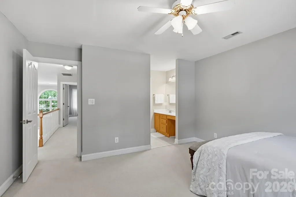 5210 Addington Court Charlotte NC 28277
