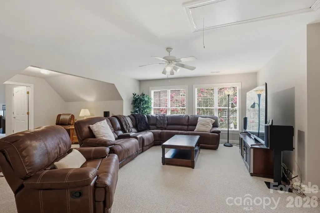 5210 Addington Court Charlotte NC 28277
